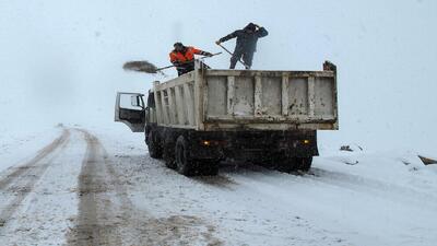 آخرین وضعیت جوی و ترافیکی جاده های کشور اعلام شد؛ سفر با زنجیرچرخ الزامی است