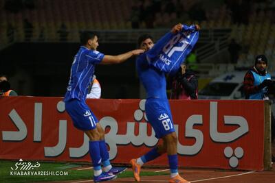 استقلال از پرسپولیس جلو افتاد/ ساپینتو باز هم ترک عادت نکرد