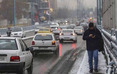 ماندگاری سرما همراه با آلودگی هوا در تهران تا پایان هفته