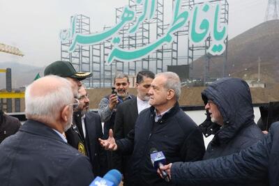 بازدید پزشکیان از شهرک مسکونی حضرت فاطمه زهرا(س) فراجا