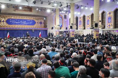 دیدار خانواده شهدای اقتدار با رهبر انقلاب در روز میلاد امیرالمومنین(ع)