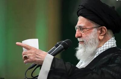 رهبرانقلاب: احمق‌ها بوی کباب شنیدند
