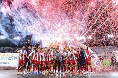 المپیاکوس ۳-۰ کریت؛ فتح سوپرجام یونان با گلزنی طارمی - پارس فوتبال