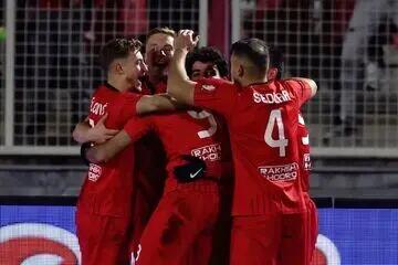 تراکتور به دنبال ستاره سابق پرسپولیس