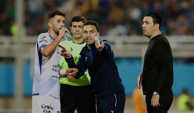 حمله جنجالی دستیار نکونام به ریکاردو ساپینتو