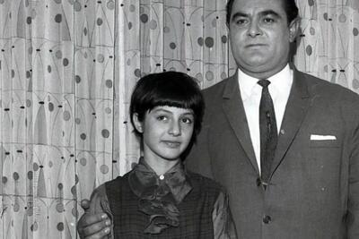  سفر در زمان؛ «گوگوش» و همسرش «محمود قربانی» سر میز شام در شب عروسی؛ سال 46