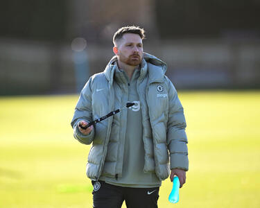 چلسی سرمربی‌اش را انتخاب کرد؛ برنامه مک فارلین تازه‌کار برای شوکه کردن پپ