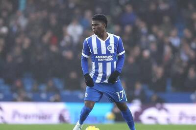 مدیر برایتون با رد تماس منچستریونایتد: کارلوس بالبا را در زمستان نمی‌فروشیم