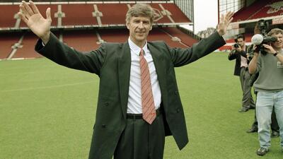 ۶ ایده جنجالی آرسن ونگر برای انقلاب در فوتبال: از قانون جدید آفساید تا تغییر در جام جهانی