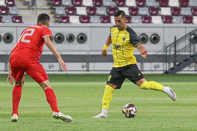 احسان حاج صفی، اولین ایرانی تاریخ فوتبال که هزارتایی می‌شود؟