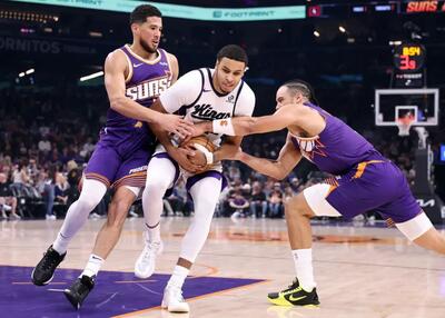  کشتار در غرب NBA، سانز حریفش را تحقیر کرد