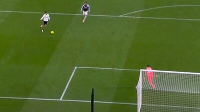  گل اول ناتینگهام فارست به استون ویلا (گیبس وایت)