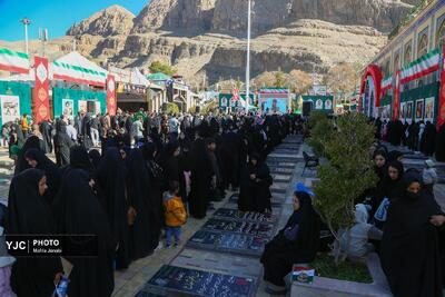  حال و هوای گلزار شهدای کرمان در سالگرد شهادت حاج قاسم سلیمانی