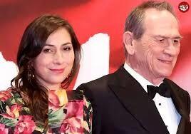 فوت دختر جوان آقای بازیگر در راهرو هتل!