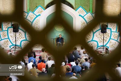  خلوت با خدا در قلب دارالعباده