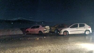 11 فوتی و مصدوم بر اثر تصادف زنجیره‌ای در آزادراه شیراز