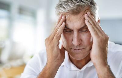  سرگیجه را جدی بگیریم؛ از علائم تا تشخیص به‌موقع