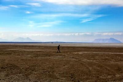 بازگشت خشکی به دریاچه ارومیه (عکس)