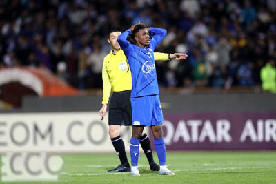  ساپینتو، یک استقلالی را در لیست فروش گذاشت