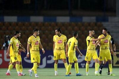  گیتاریست آبی بعد از جدایی از استقلال عاقبت به خیر نشد