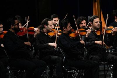 ارکستر خالقی «یک صدا تا نور» را در تالار رودکی روی صحنه می‌برد