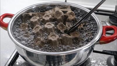  یک کارتن تخم مرغ را در آب جوش بیندازید، باورتان نمی شود چه اتفاقی می افتد!