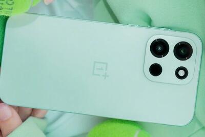  اولین تصاویر واقعی از وان‌پلاس توربو ۶، گوشی مورد انتظار چینی /عکس