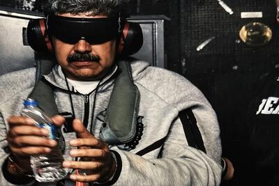 عینک دودی؛ مسواک در میرافلورس، مسواک در نیویورک