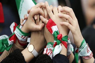  بازار هیچ وقت مقابل نظام نایستاده