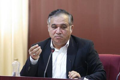 اعتراض هواداران استقلال به تاجرنیا؛ پرسپولیس خرید می‌کند، ما نگاه می‌کنیم!