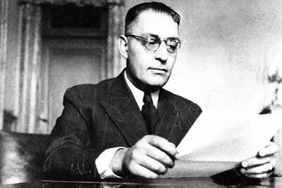  فرماندهی خلیج فارس از نظر سرویس اطلاعاتی و حتی زمینه وسیع اقتصادی، به مراتب بهتر از سفارت آمریکا مجهز بود