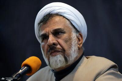 فاضل میبدی: ای کاش از ابتدا اعتراضات را به رسمیت می‌شناختند