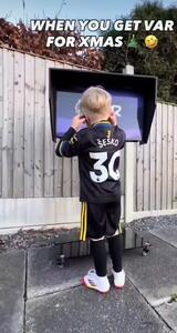 وید‌و خنده دار: وقتی بچه‌ها هم از ‏VAR‏ استفاده می‌کنند