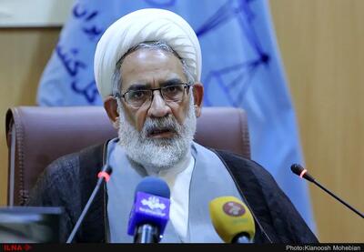  ملت ایران هرگز اجازه دخالت بیگانگان را نمی‌دهند/ ترامپ قمارباز این بار هم سرش به سنگ خواهد خورد