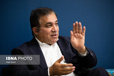  تاجرنیا: به رضاییان، آزادی و جلالی حق می‌دهم