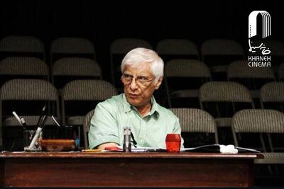 یادداشت محمدمهدی عسگرپور به مناسبت سالروز تعطیلی خانه‌ سینما در ۱۴ دی‌ماه سال ۱۳۹۰/  تاکید بر لزوم یادآوری آن‌چه بر خانه‌ سینماگران گذشته است!