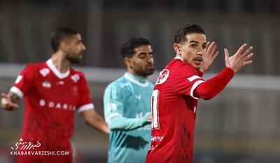 مورد عجیب در کنار گذاشته شدن فرشاد احمدزاده