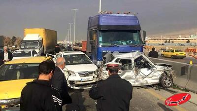  ببینید | اولین تصاویر از برخورد ۱۹ خودرو در محور قزوین - زنجان - کلبه سرگرمی