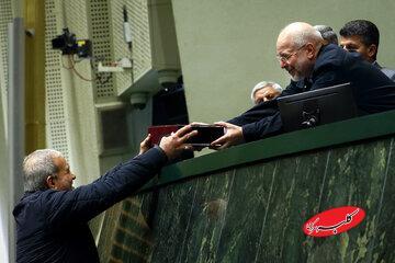  بررسی بودجه سال آینده ۵ وزارتخانه در کمیسیون صنایع/ اعتبارات عمرانی بودجه بررسی می شود/ رسیدگی به جداول بودجه سال ۱۴۰۵ در کمیسیون برنامه و بودجه - کلبه سرگرمی