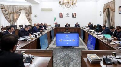 عارف: حق اعتراض را به رسمیت می‌شناسیم - مردم سالاری آنلاین