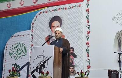  امام جمعه جیرفت: مکتب شهید سلیمانی یک گفتمان زنده و تمدن‌ ساز است