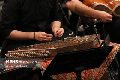 شنیدن صدای سازهای ایرانی جوانان ایرانی در یک کنسرت ویژه