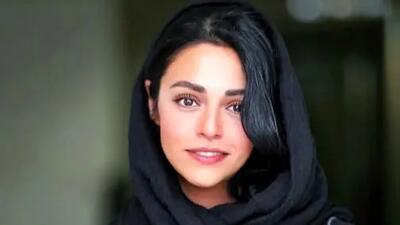  حمایت عجیب سوگل خلیق از گلشیفته فراهانی ، شاه ماه ایران با اکانت فیک!