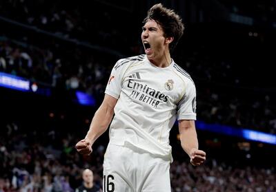 جشنواره گل رئال مادرید در شب هت‌تریک گارسیا - پارس فوتبال