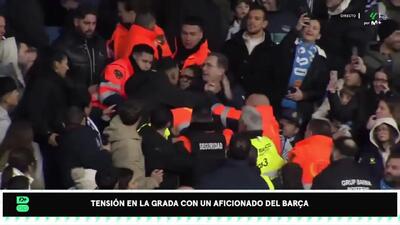 ویدئو: کری‌خوانی جنجالی بارساییِ تنها در محاصره خشم اسپانیولی‌ها - پارس فوتبال