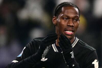 انتقاد شدید آریگو ساکی از مهاجم یوونتوس: آن چه وضع پنالتی زدن بود؟ - پارس فوتبال