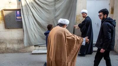 تصاویر جذاب از مراسم عمامه گذاری طلاب در قم