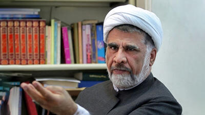  فاضل میبدی: «تحریم برای اکثر مردم لعنت است/با برخورد و تهدید و نصیحت هیچ اقتصادی در دنیا بهبود نیافته است»