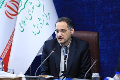 رئیس مرکز پژوهش‌های مجلس: مبارزه با مافیای دور زدن تحریم‌ها، کلید حل مشکلات معیشتی مردم است