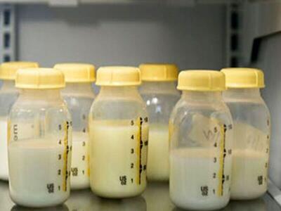 خدمات بانک شیر مشهد به کمک تغذیه ۱۲۳۰ نوزاد نارس آمد